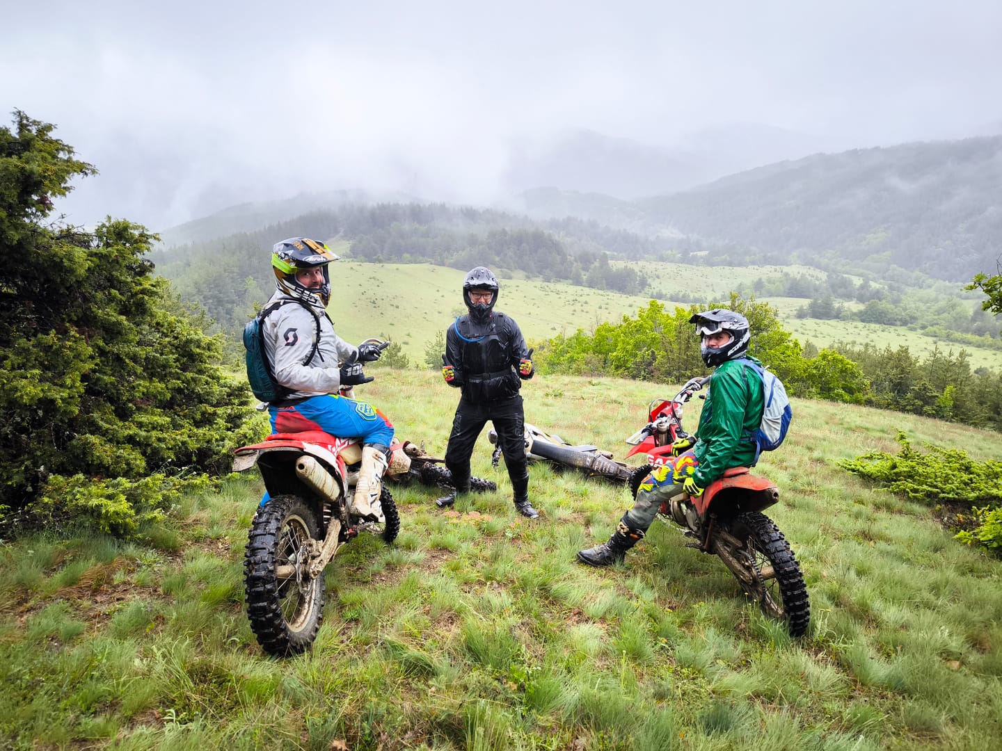 WEEKLONG ADVENTURE RETREAT